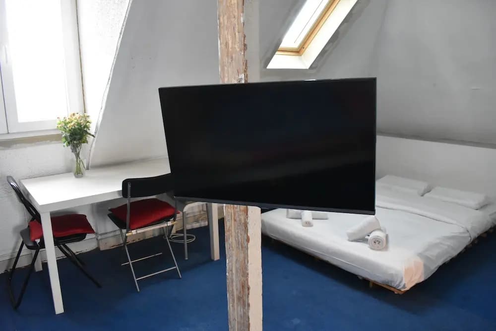 Studio in Paris 17th in Ternes - photo 3