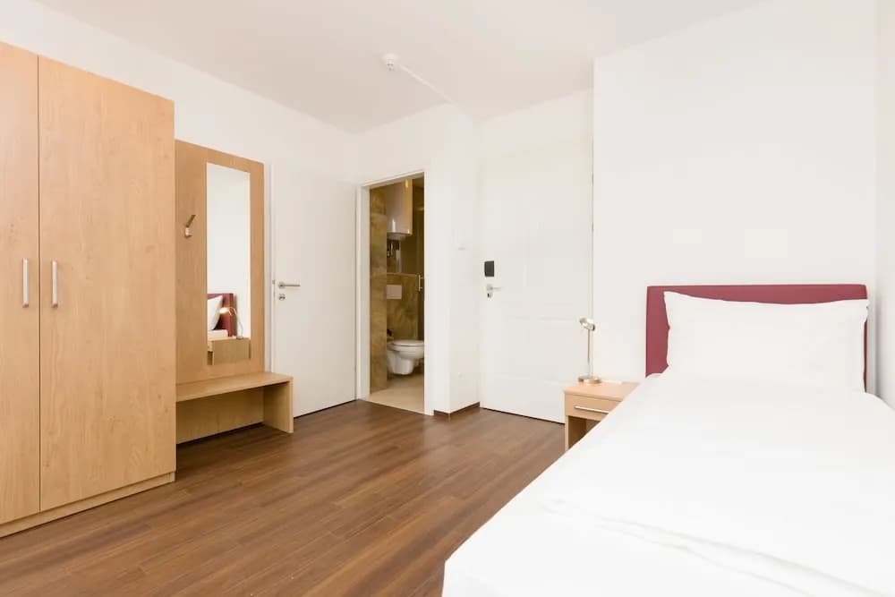 DMG Apartments Hotel - photo 5