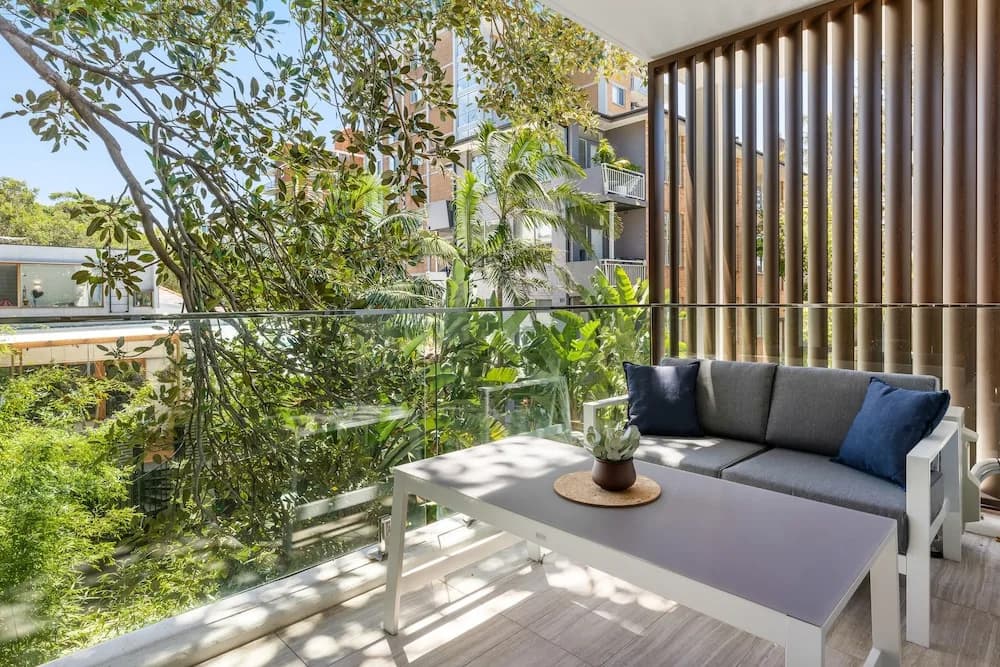 Azure Apartments by Urban Rest - photo 15