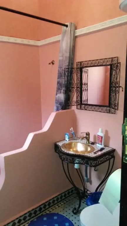 House With 3 Bedrooms in Marrakech, With Wonderful Mountain View, Pool Access, Furnished Garden - photo 32
