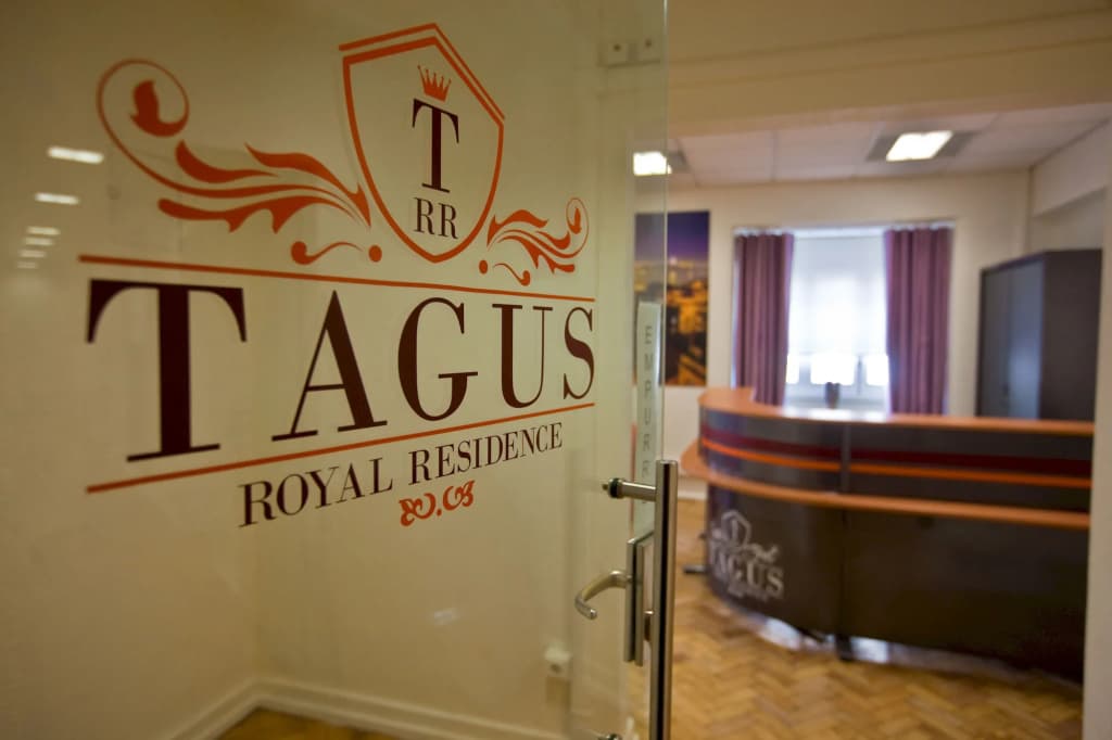 Tagus Royal Residence - photo 10