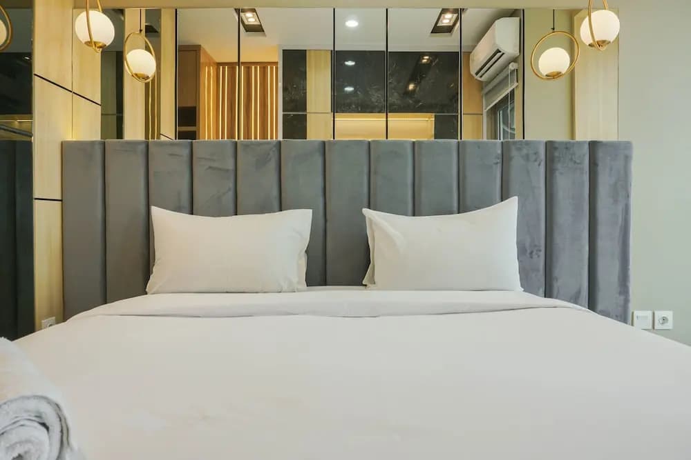 Great Location Studio at The Newton Ciputra World 2 Apartment - photo 14