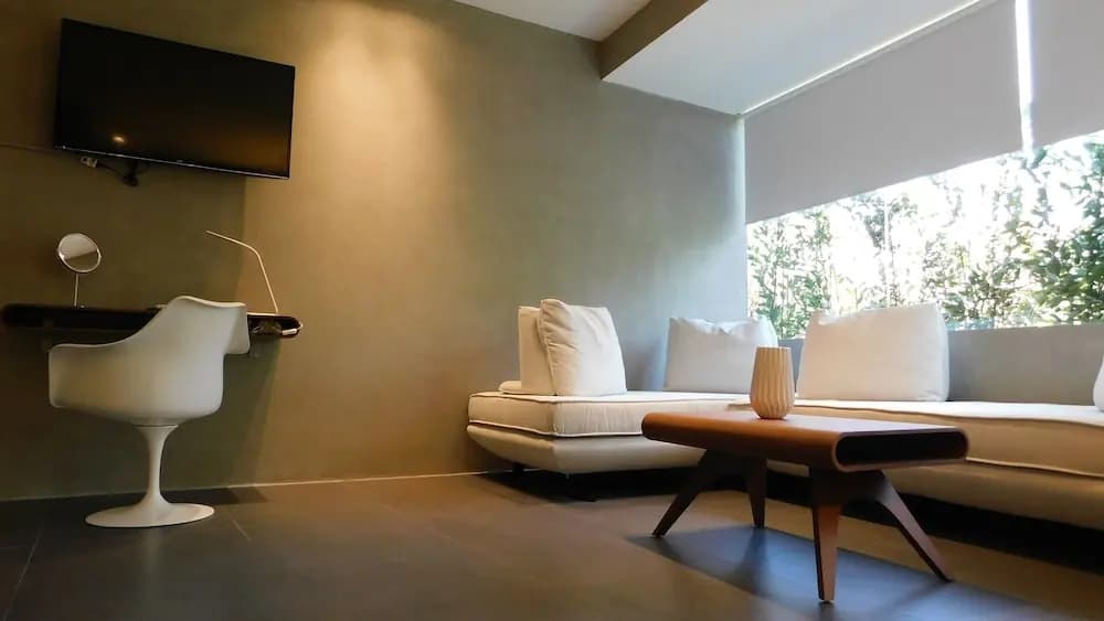 101 Adrianou Apartments - photo 5