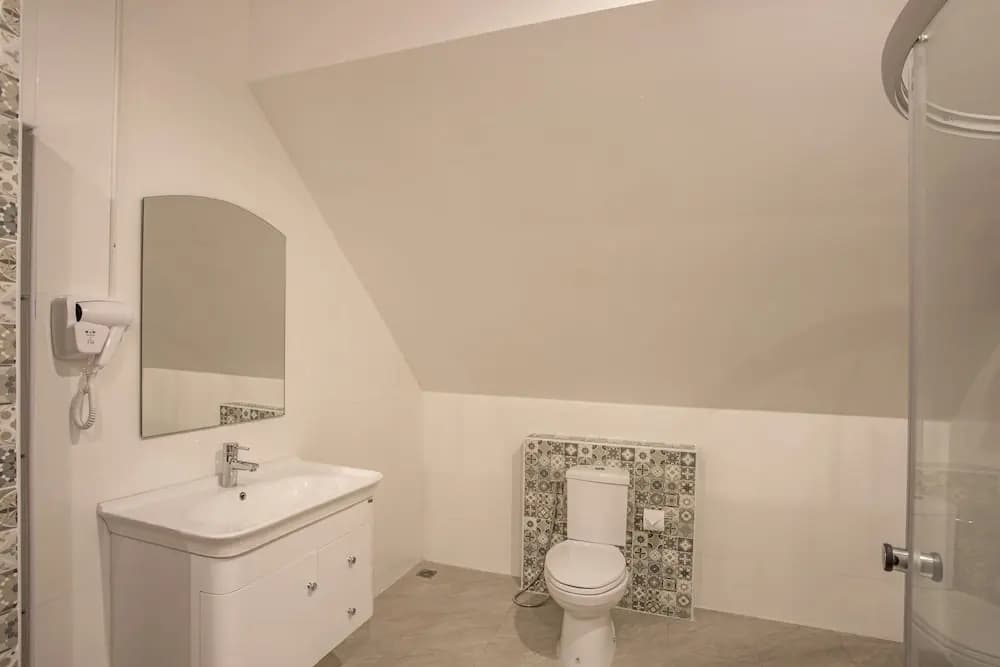 Blissful Villa Felicity with Ample Space - photo 10