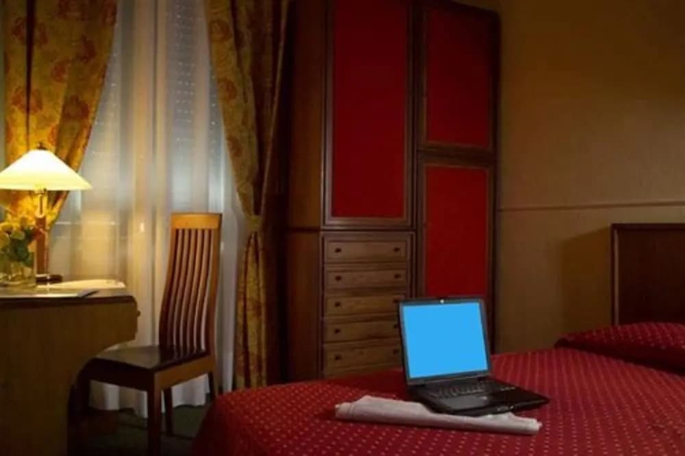Hotel Johnny - photo 4