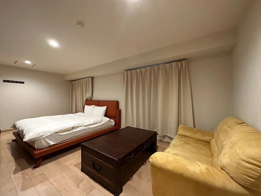 Shimanouchi Luxury Apartment - photo 20