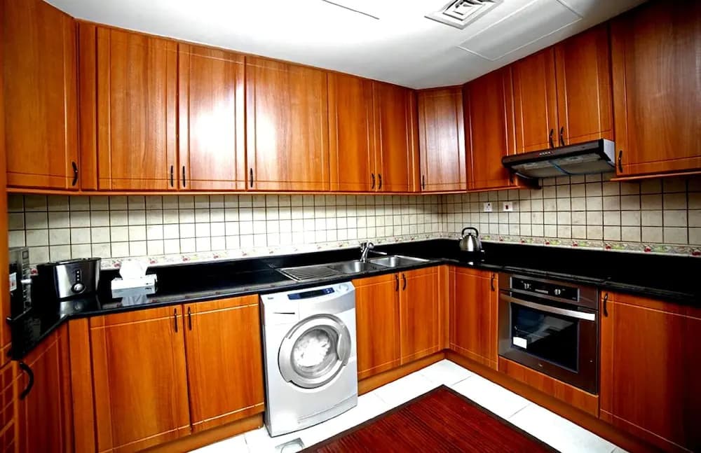 1BR Dubai Marina Princes Tower - photo 20