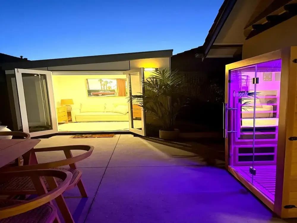 Wellness Escape: 1-bed Home + Studio & Sauna - photo 6