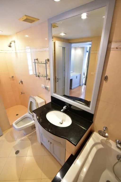Antique Palace Apartment - photo 10
