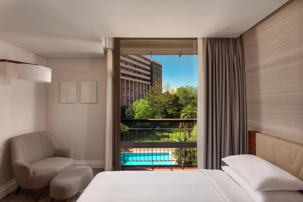 Lisbon Marriott Hotel - photo 28