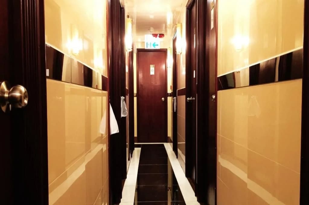 Day And Night Hotel - Hostel - photo 12