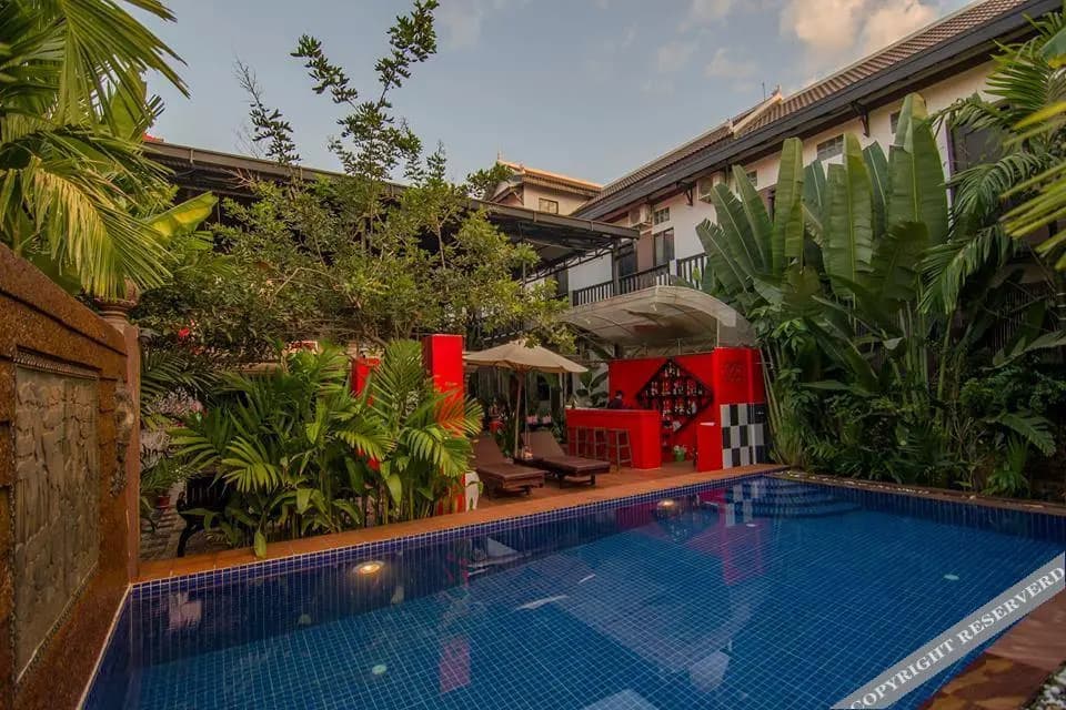 Suon Angkor Boutique - photo 3