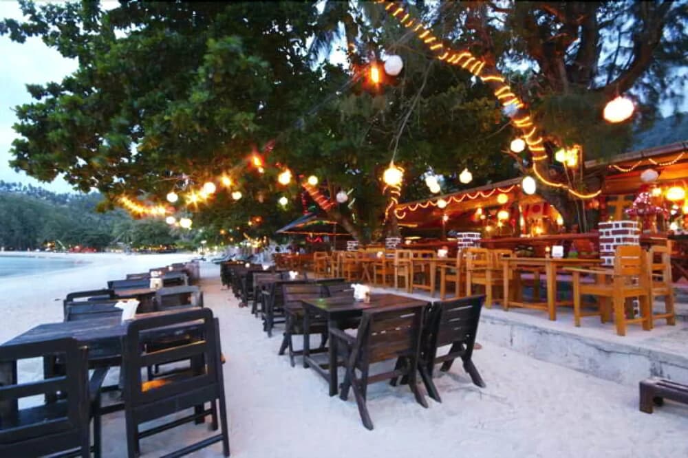 Central Cottage Resort - photo 16
