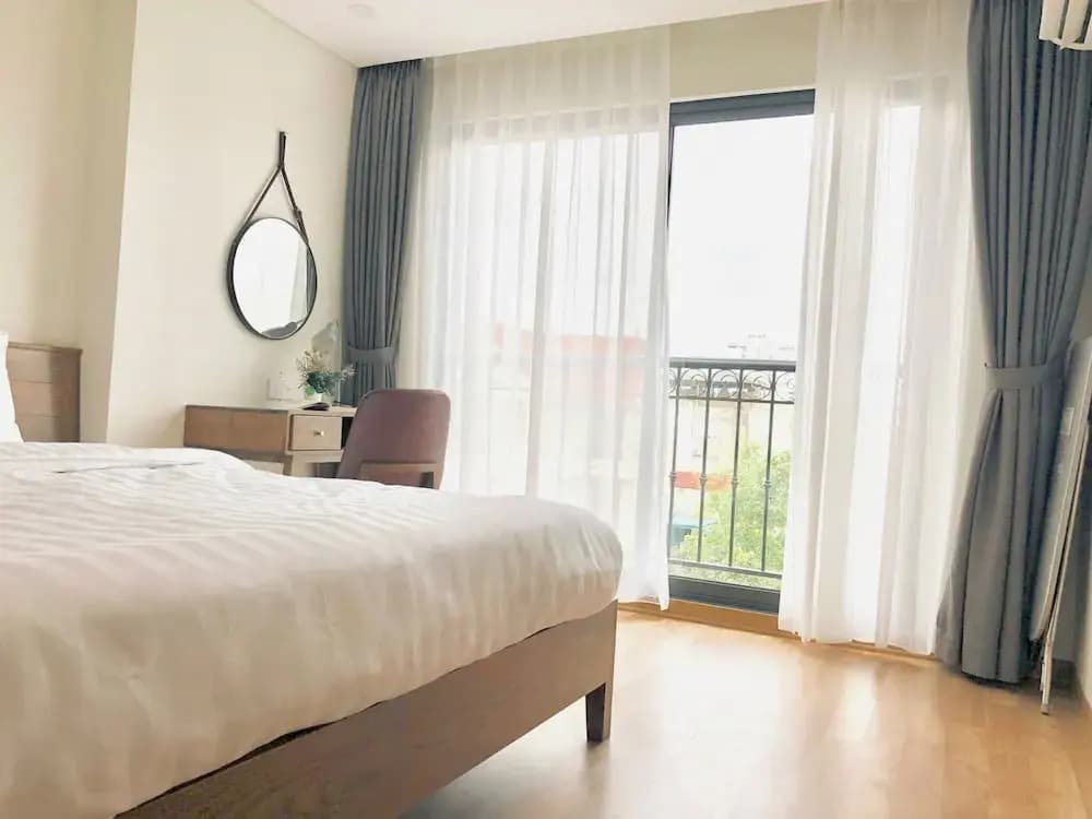 Ruby Luxury Apartment Van Phuc - photo 4