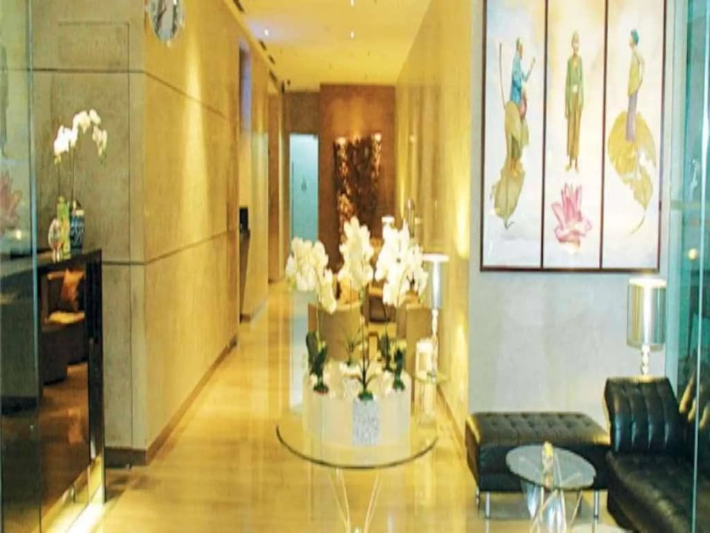 Cemara Hotel - photo 2