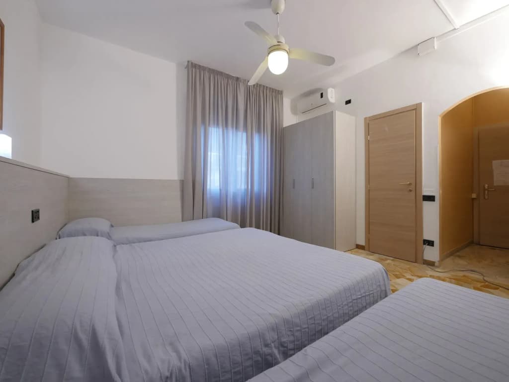 Hotel Careggi - photo 4