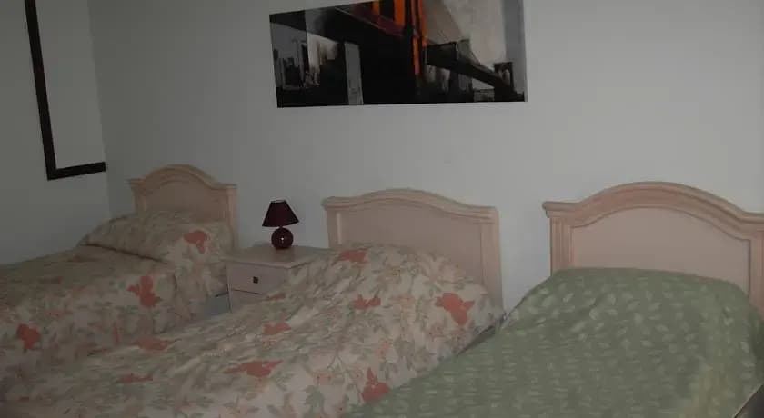 Locandina House - photo 1