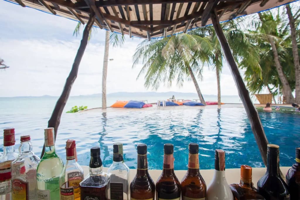 B52 Beach Resort - photo 10