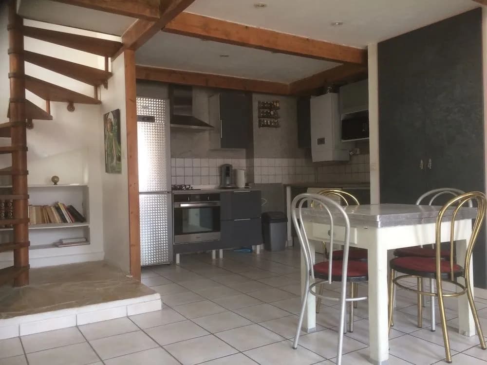Bright 50sqm Duplex Apartment With One Room In The Center Of Nice, Wit - photo 6