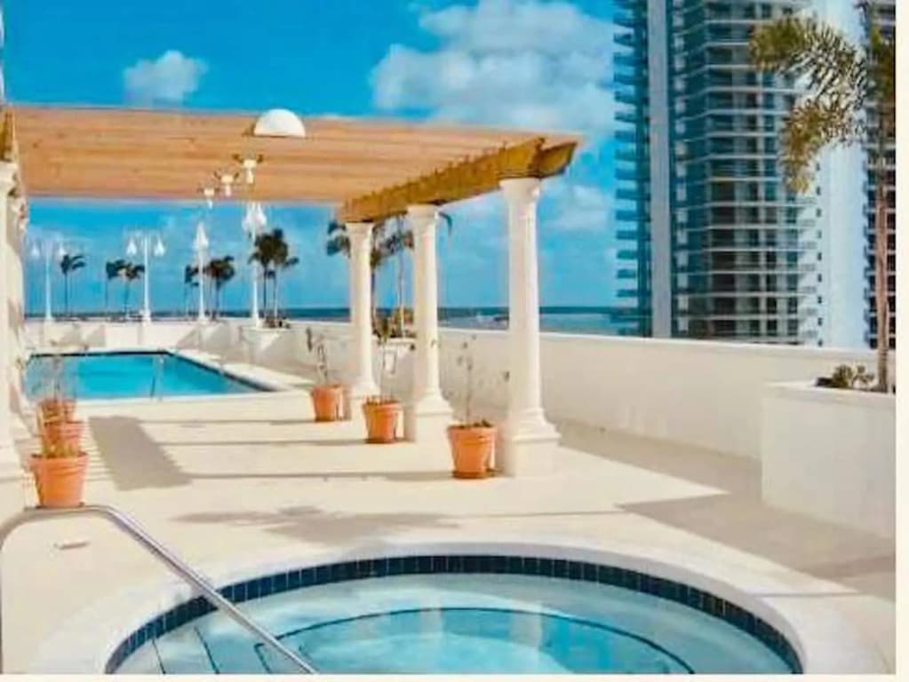 Stay at Brickell by Executive Corporate Rental - photo 11