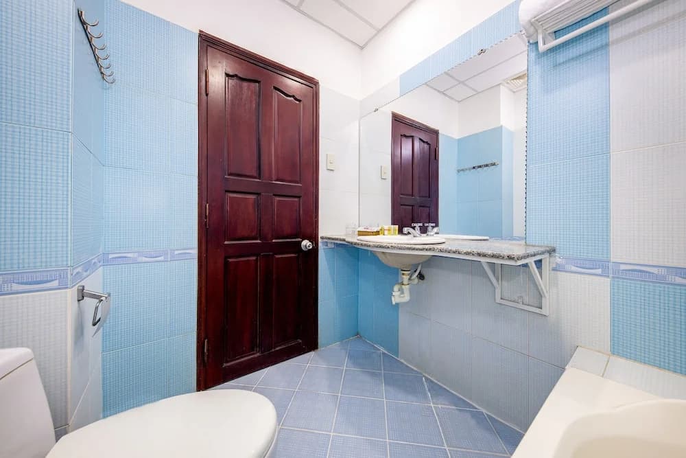 Oyo 311 Shome Hotel - photo 9