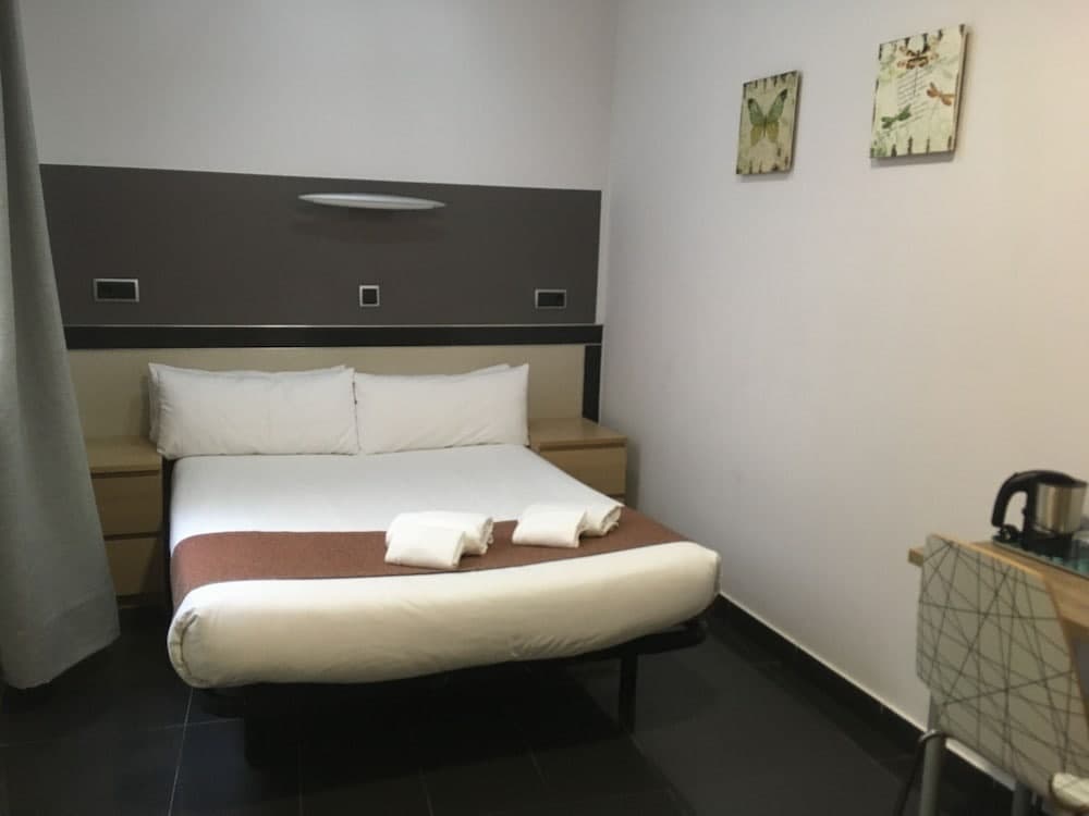 Hostal Levante - photo 15