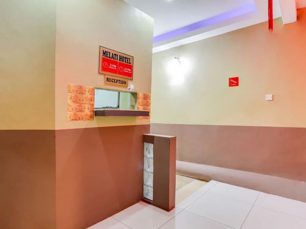 OYO 89656 Melati Hotel Nilai - photo 11