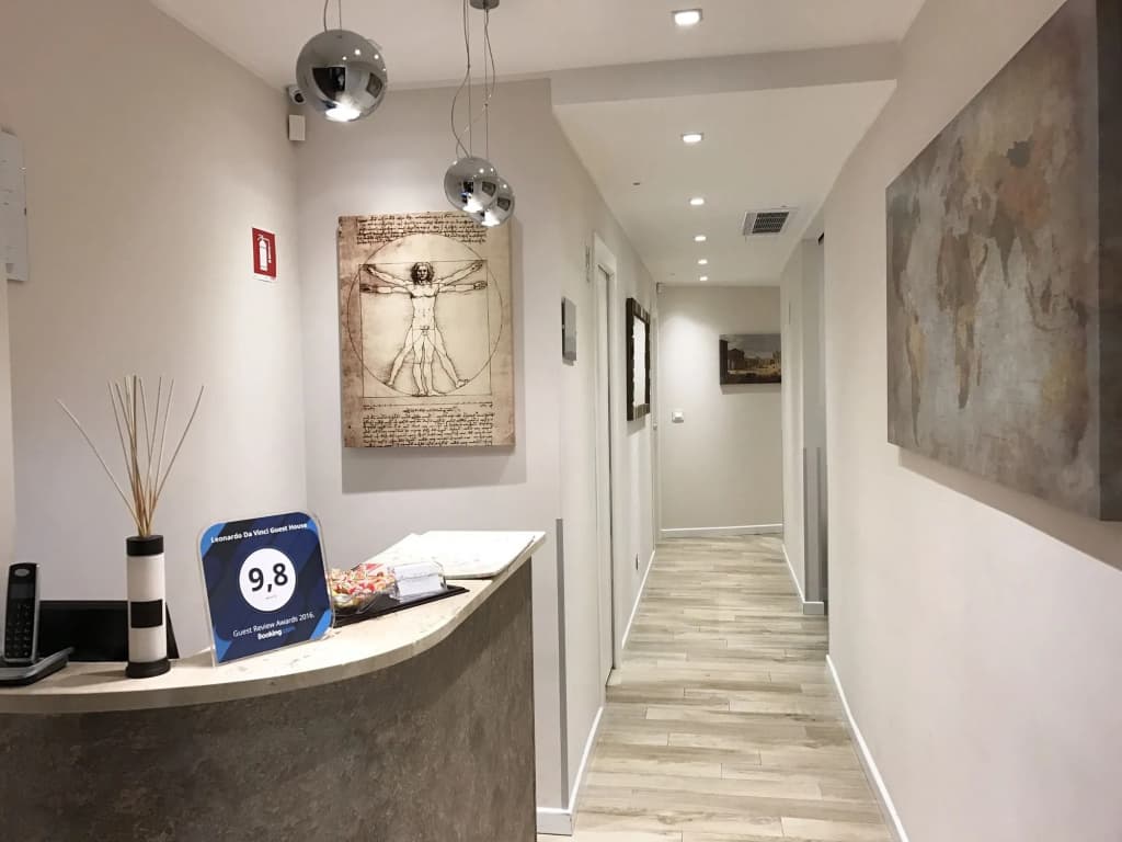 Leonardo Da Vinci Guest House - photo 4