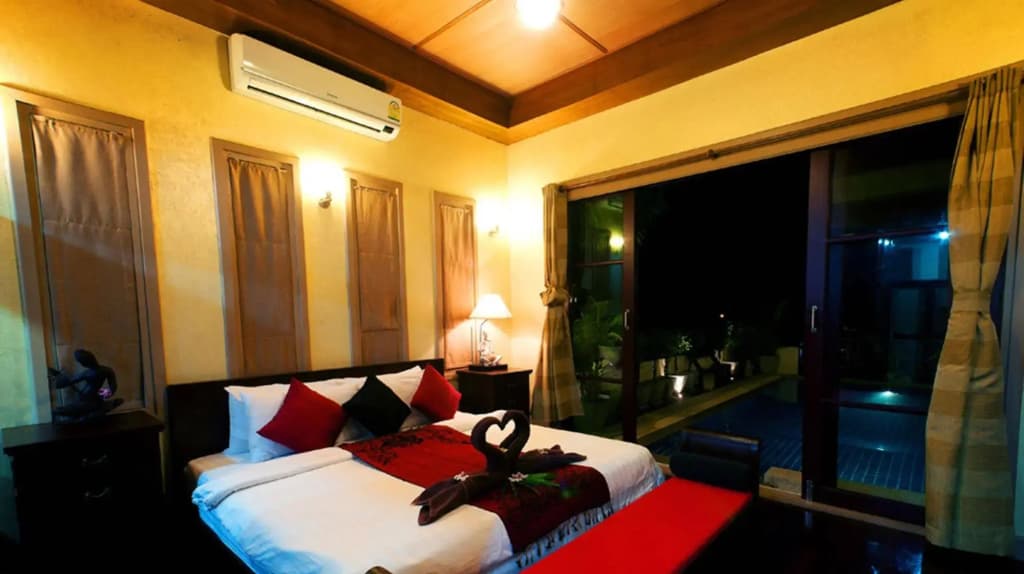 The Villa Hacienda - photo 4