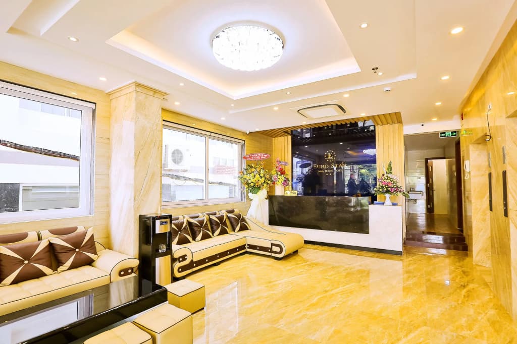 Euro Hotel - photo 2