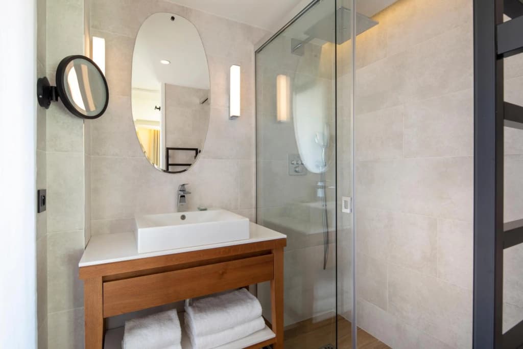 Hotel Des Champs Elysees - photo 22