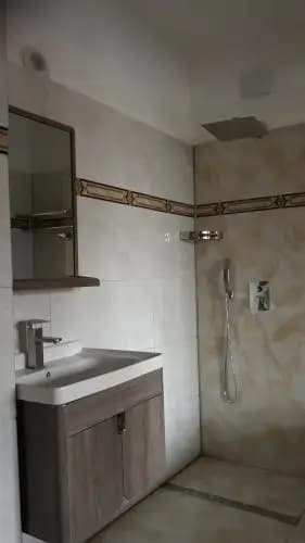 The Grand Inn Hotel - photo 10