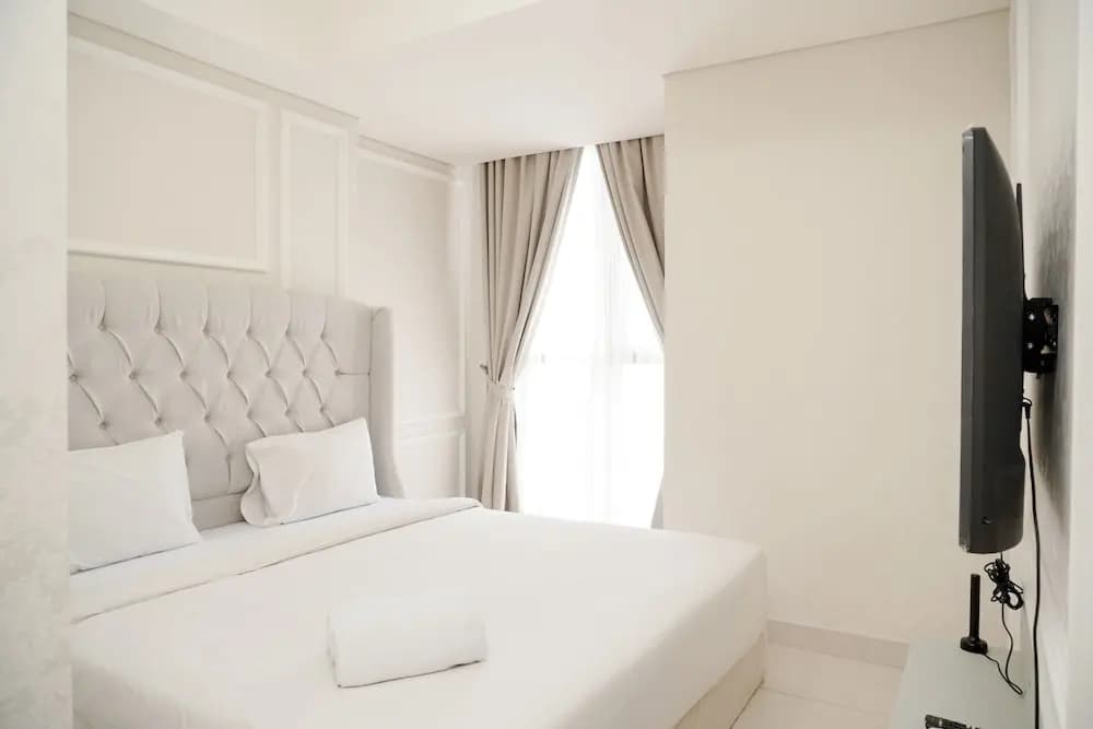 Modern Look And Warm 1Br At Gold Coast Apartment - photo 6