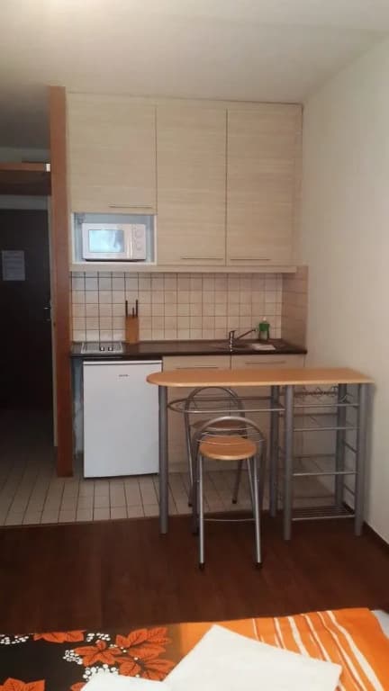 Young Center - photo 22