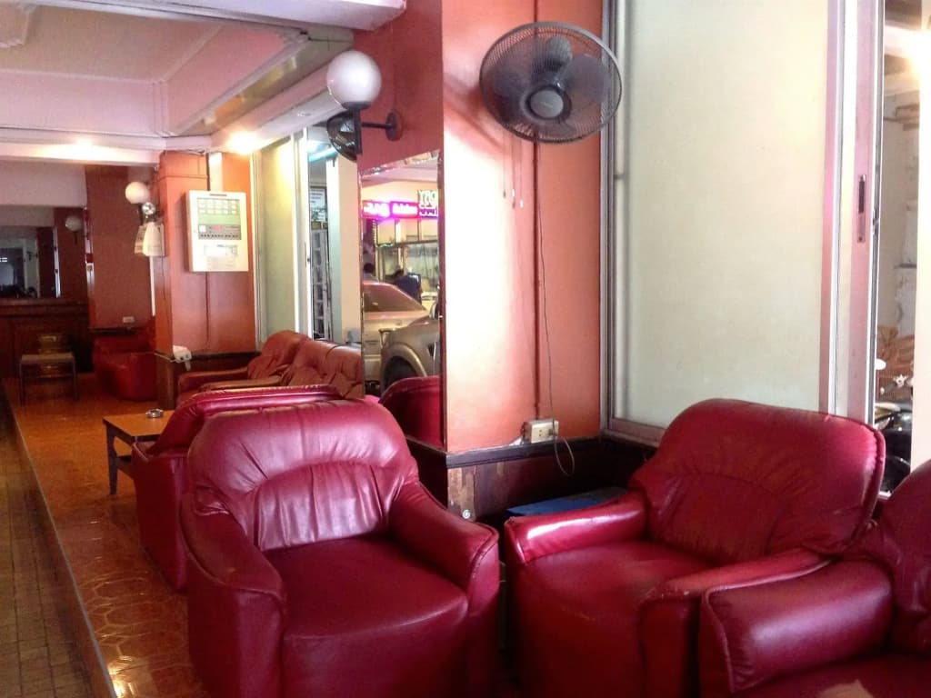 Cherry Hotel - photo 5