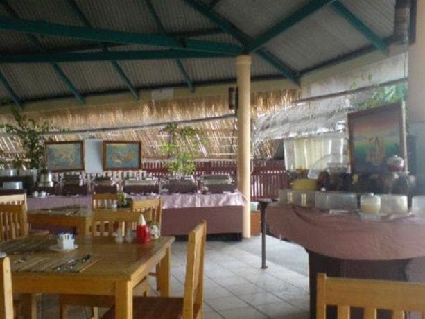 Al's Hut - photo 13