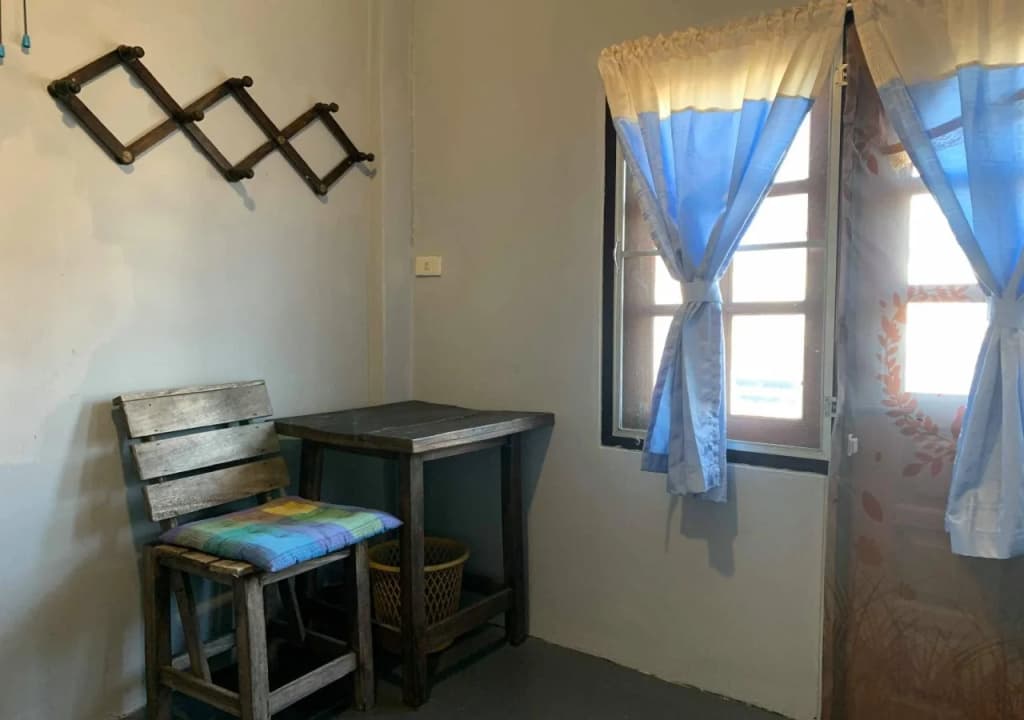 J Giant Hostel - photo 15