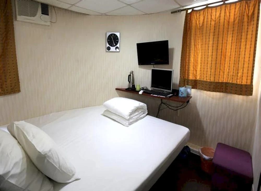 Star Metro Hotel - photo 3