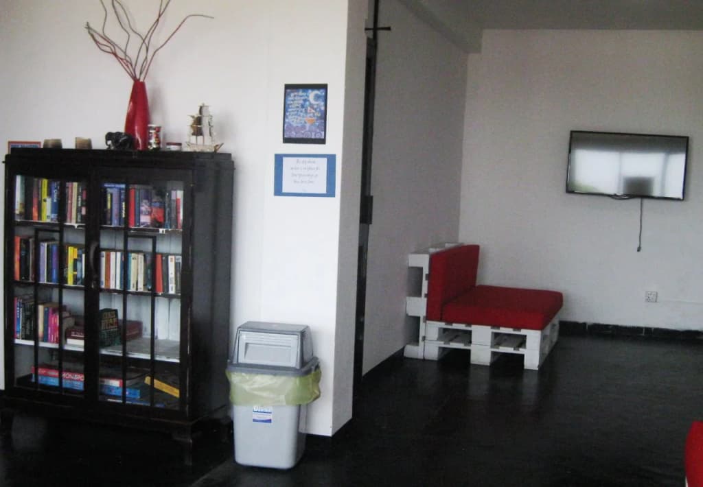 Colombo City Hostel - photo 10