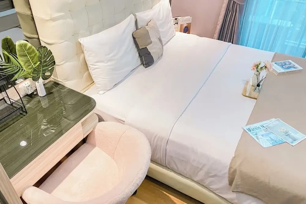 Spacious Studio Apartment at Capitol Suites - photo 4