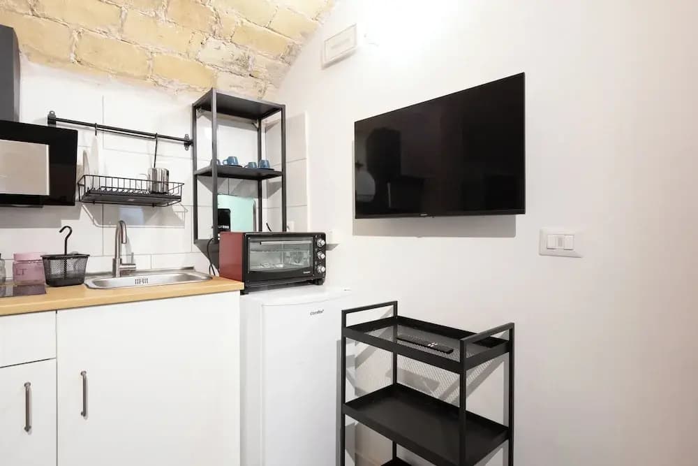 Paradise Vatican Home - photo 6
