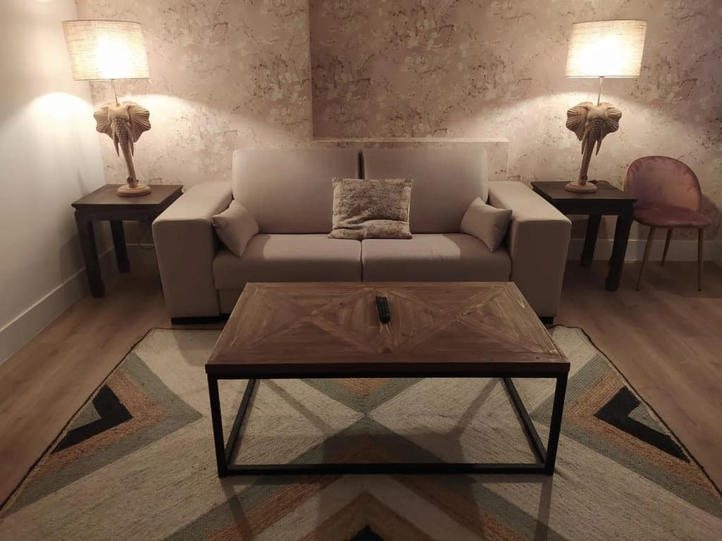 Quo Eraso Aparthotel - photo 16