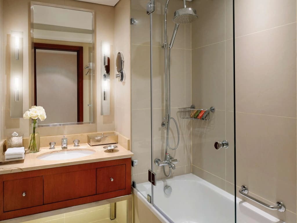 Qabila Westbay Hotel by Marriott - photo 10