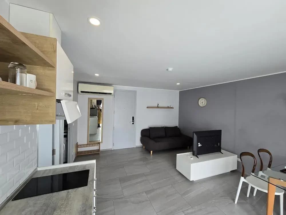 Skyline Serenity  1Bed T2-721 - photo 14
