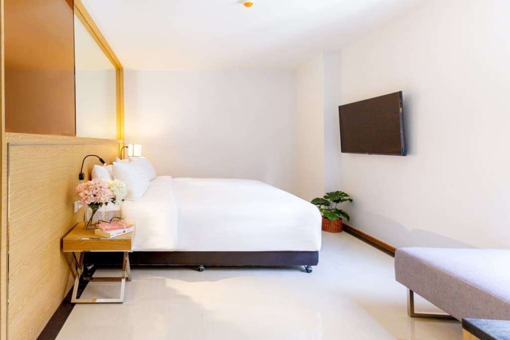 FX Hotel Nana - photo 7