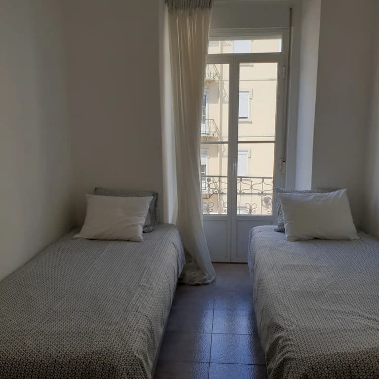 Zuni Guest House - photo 2