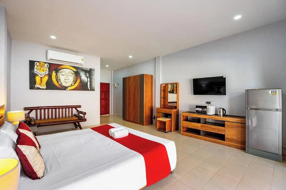 Chernin Apartment Suites, Rawai - photo 6