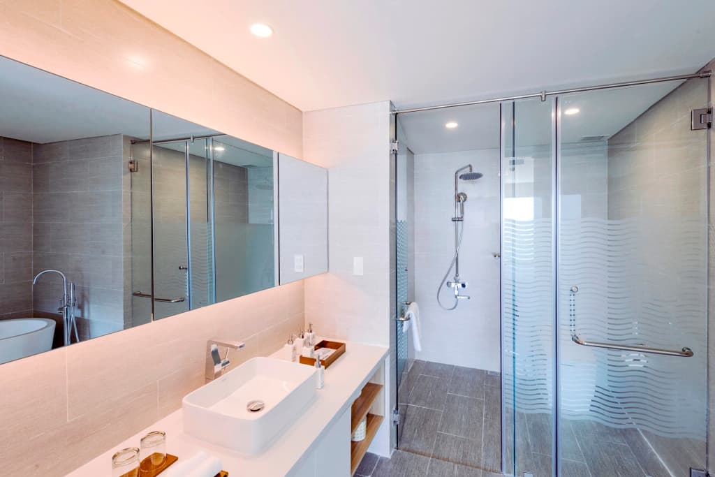 Zen Diamond Suites Hotel - photo 11