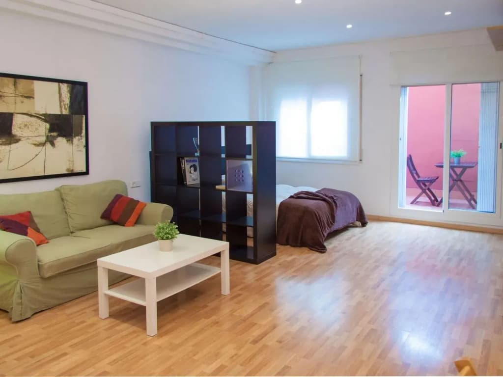 Loft Parc Guell - photo 6