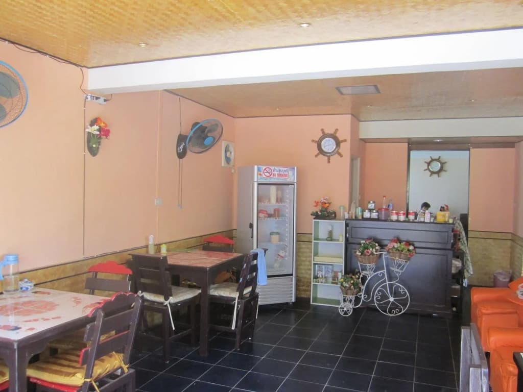 Dutch Guesthouse - photo 20